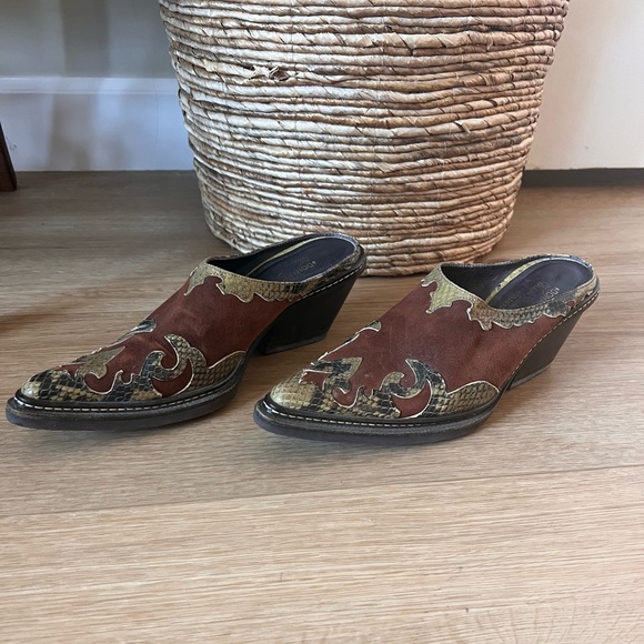 Donald Pliner Womens Size 6 Western Mule Couture Clogs - Picture 6 of 16